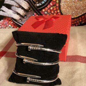 Women 3 Bracelet Set- BRAND NEW IN PACK!